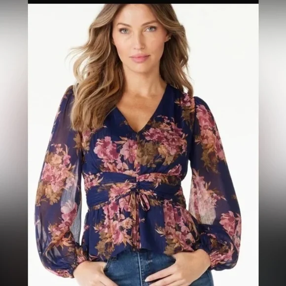 Sophia Vergara Red Floral V-Neck Peplum Top - Picture 2 of 7